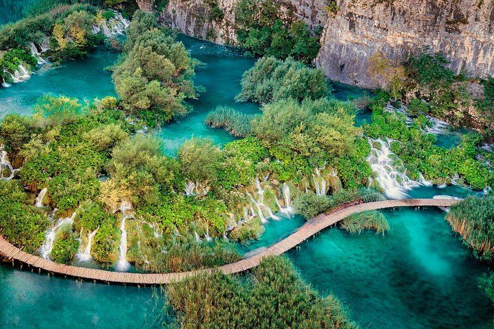 Luxury Private Plitvice Lakes Tour from Split by Mercedes with Local Guide (2/5)