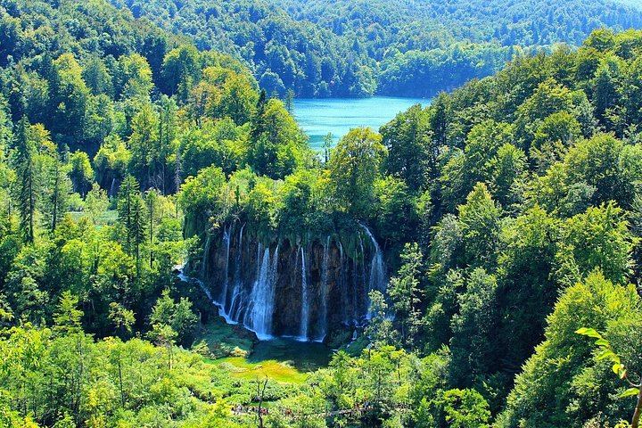 Private Plitvice Lakes Tour from Split with 4-Hour Guided Park Visit (1/8)