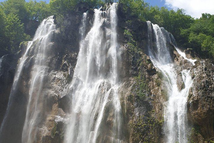 Private Plitvice Lakes Day Tour from Zagreb with Licensed Guide and Rastoke Stop (2/12)