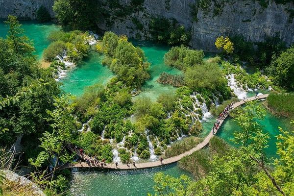 Private Plitvice Lakes Tour from Split with 4-Hour Guided Park Visit