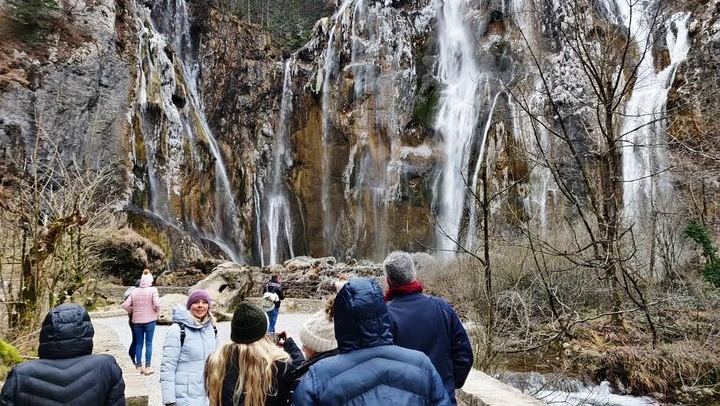 Plitvice Lakes Guided Tour with Entry Ticket and Rastoke Stop, Full Day from Zagreb (4/12)