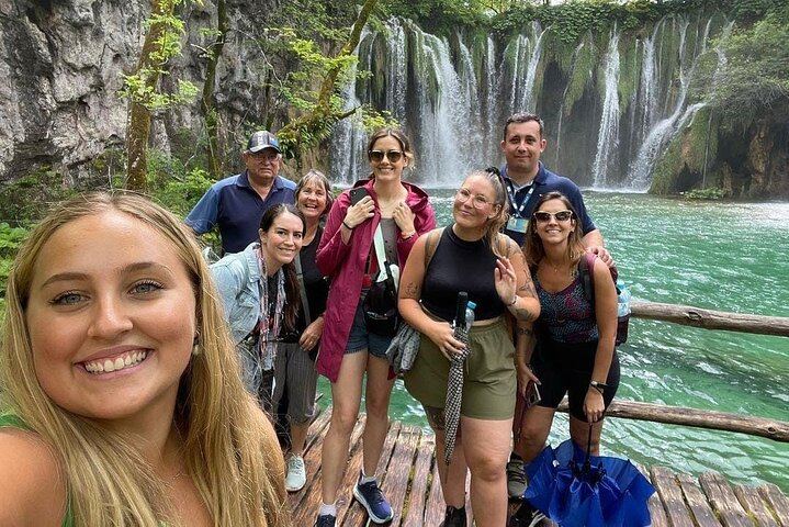 Plitvice Lakes Guided Tour with Entry Ticket and Rastoke Stop, Full Day from Zagreb (7/12)