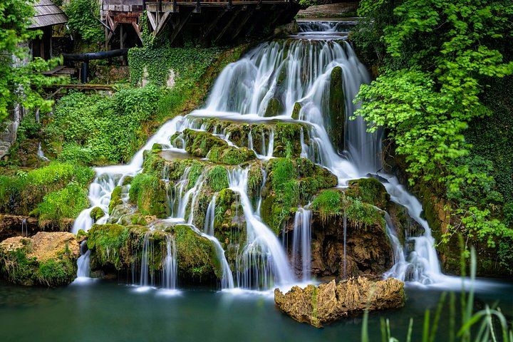 Private Zagreb to Split Transfer with Self-Guided Plitvice Lakes Visit, Tickets Included (2/7)