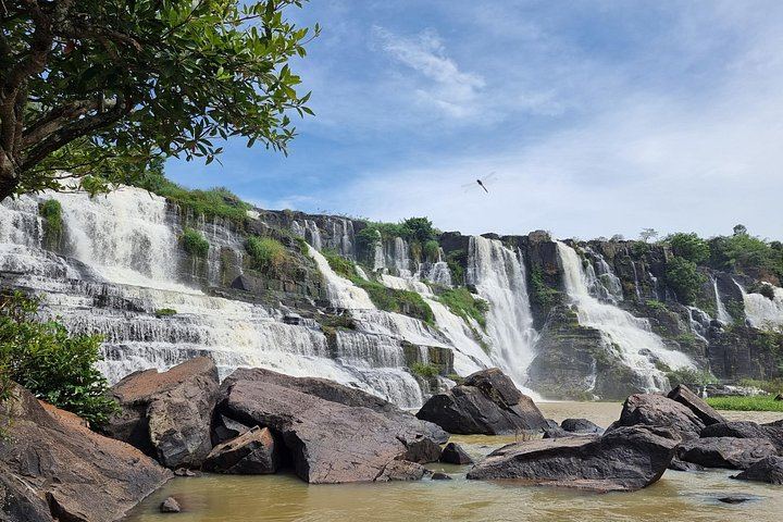 Dalat Countryside and 3 Waterfalls Group Tour: Pongour, Elephant Falls, Silk and Coffee (9/12)