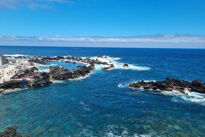 Private 5-Hour Northwest Madeira Tour: São Vicente, Seixal, Ribeira da Janela, Porto Moniz (8/9)
