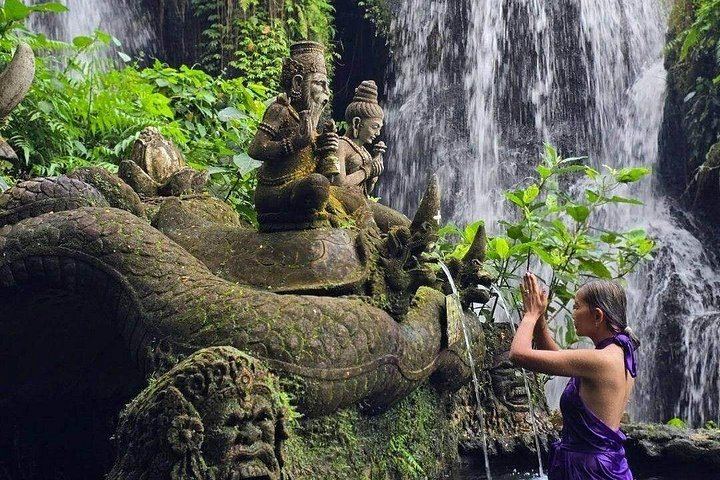 Beji Griya Melukat Purification With Priest, Sarong, Locker and Transfers (11/12)