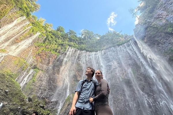 Private Early-Start Trip to Tumpak Sewu Waterfall, Blue Lake and Goa Tetes Cave