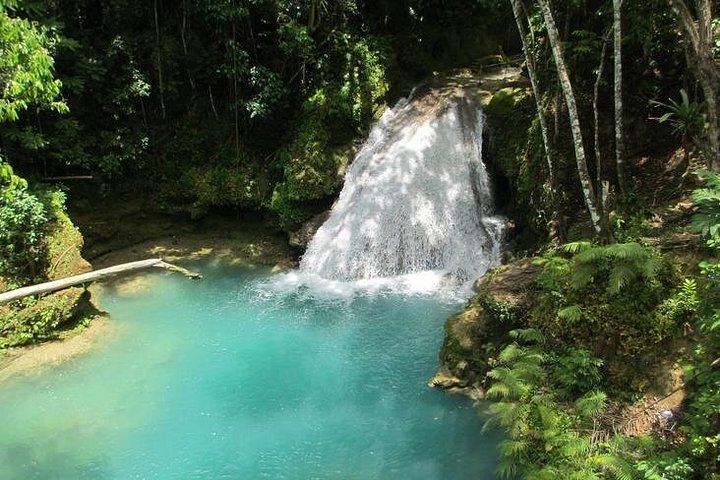 Private Negril Day Trip to Blue Hole and Secret Falls with Entrance Fees Included (5/10)