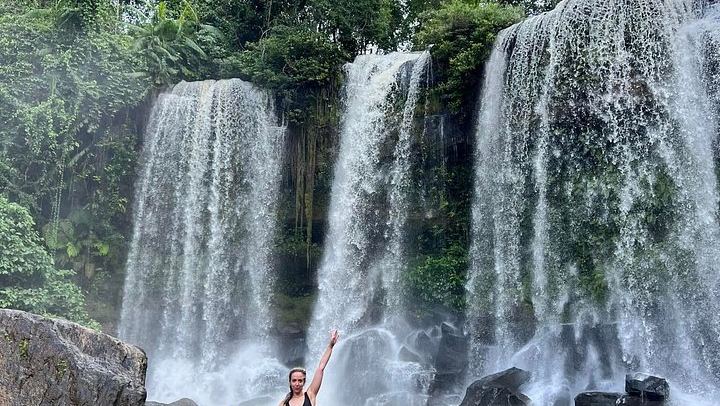 Private 2-Day Phnom Kulen Waterfall, Kampong Phluk and Angkor Sunrise Tour with Guide (4/12)