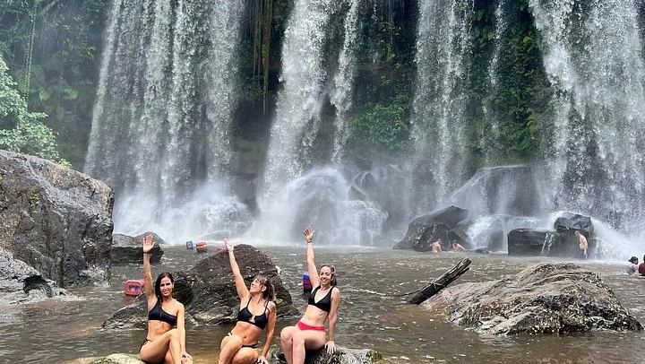 Private 2-Day Phnom Kulen Waterfall, Kampong Phluk and Angkor Sunrise Tour with Guide (3/12)