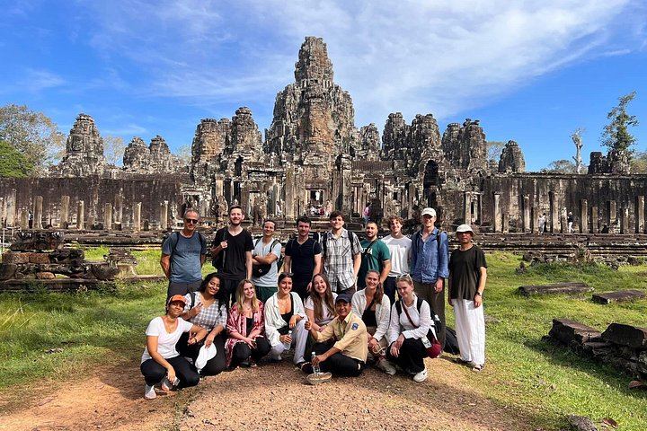 Private 2-Day Phnom Kulen Waterfall, Kampong Phluk and Angkor Sunrise Tour with Guide (10/12)