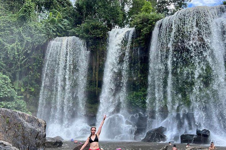 Private 2-Day Phnom Kulen Waterfall, Kampong Phluk and Angkor Sunrise Tour with Guide (4/12)