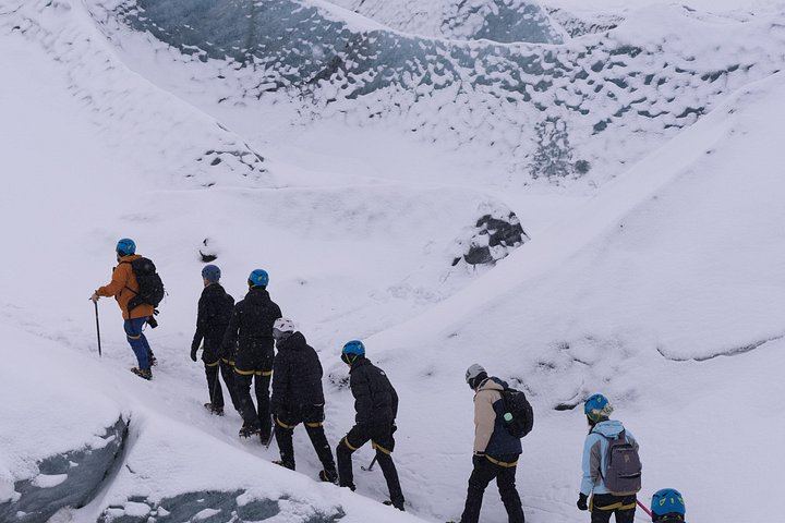 Private South Coast Day Tour from Reykjavik with Gljufrabui, Dyrholaey and Glacier Hike (4/12)