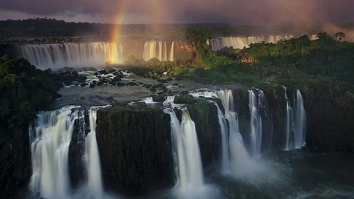 Private 2-Day Iguazu Falls Tour, Both Sides, Park Vehicle Access and Border Lane (2/12)