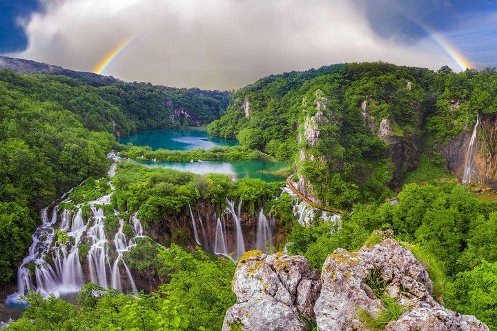 Plitvice Lakes Day Trip from Split with Local Lunch After the Walk (8/12)