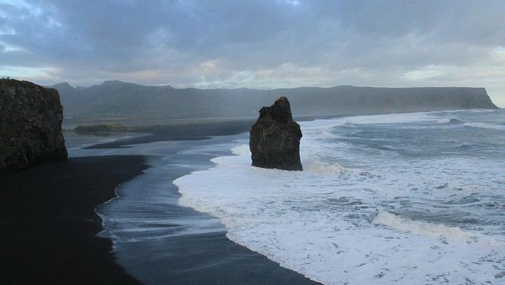 Mercury Grail Private 10-Hour South Coast Day Trip from Reykjavik (4/5)