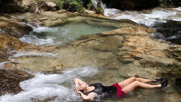 Private Dunn's River Falls Trip with Entrance Fee and Resort Pickup (3/8)