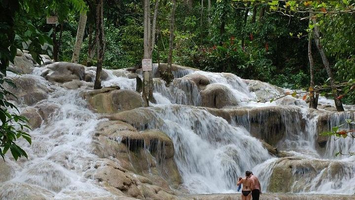 Private Dunn's River Falls Trip with Entrance Fee and Resort Pickup (4/8)