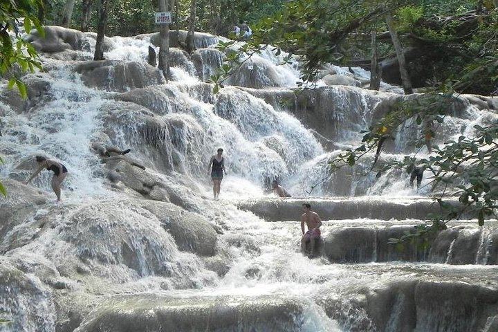 Private Dunn's River Falls and Sea Horseback Ride with VIP Entrance, Montego Bay (5/10)