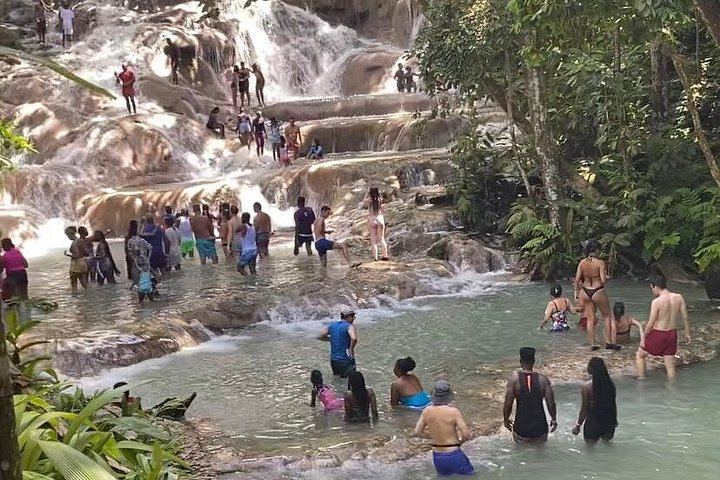 Private Dunn's River Falls and Sea Horseback Ride with VIP Entrance, Montego Bay (4/10)