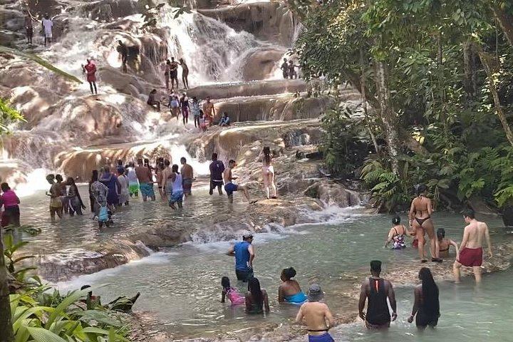 Private Dunn's River Falls and Sea Horseback Ride with VIP Entrance, Montego Bay (7/10)