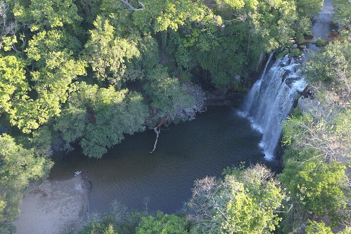 Private Full-Day Curubande Tubing, Cliff Jump, La Leona and Llanos de Cortes (10/12)