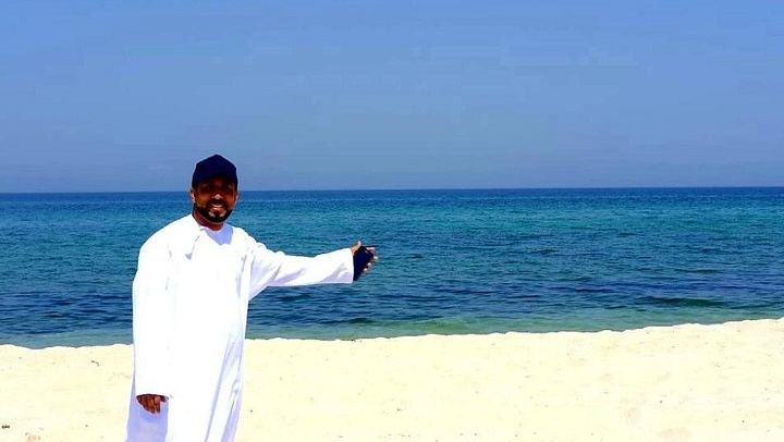 Private 4WD Day Trip from Muscat to Wadi Shab, Bimmah Sinkhole and Fins Beach (4/6)