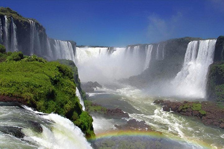 Private 2-Day Iguazu Falls Tour from Foz do Iguacu, Argentina First, Licensed Vehicle (1/12)