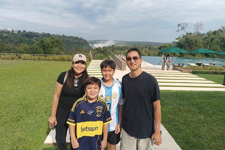 Private 2-Day Iguazu Falls Tour from Foz do Iguacu, Argentina First, Licensed Vehicle (3/12)