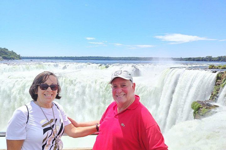 Private 2-Day Iguazu Falls Tour from Foz do Iguacu, Argentina First, Licensed Vehicle (8/12)