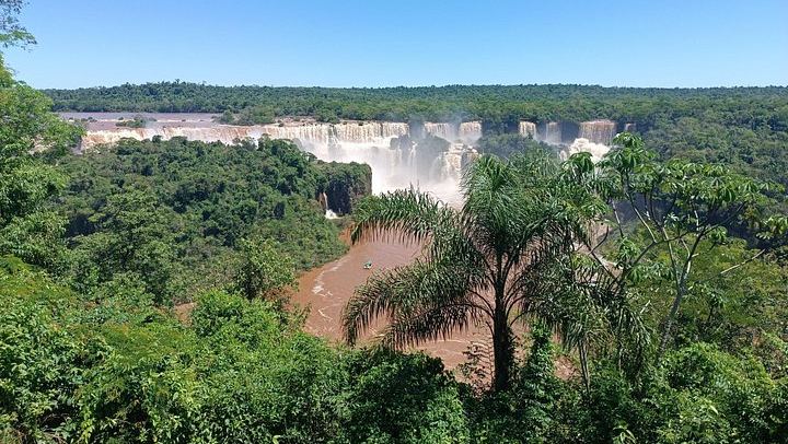 Private Iguazu Falls Argentine Side Walk with Optional Boat Ride from Foz do Iguacu (2/10)