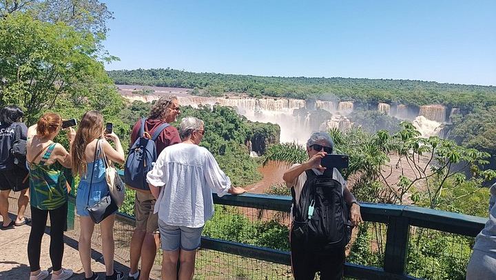Private Iguazu Falls Argentine Side Walk with Optional Boat Ride from Foz do Iguacu (3/10)