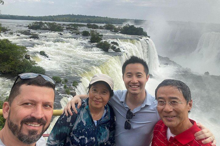Private 2-Day Iguazu Falls Tour with Fast Border Lane and Bilingual Guide (5/12)