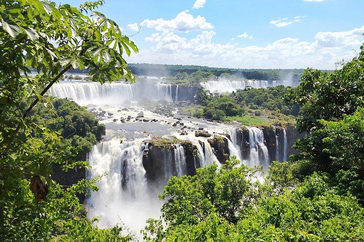 Private Iguazu Falls Argentine Side Walk with Optional Boat Ride from Foz do Iguacu (10/10)