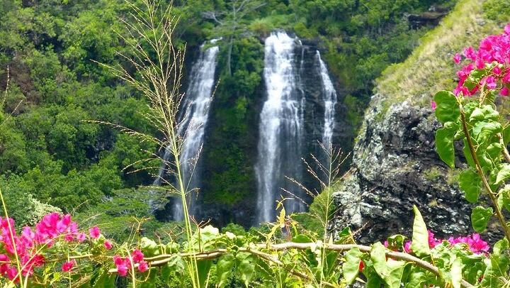 Private Kauai Eastside Waterfalls and Local Grinds Tour: 5.5 Hours, Bakery and Kapaa Lunch (3/12)