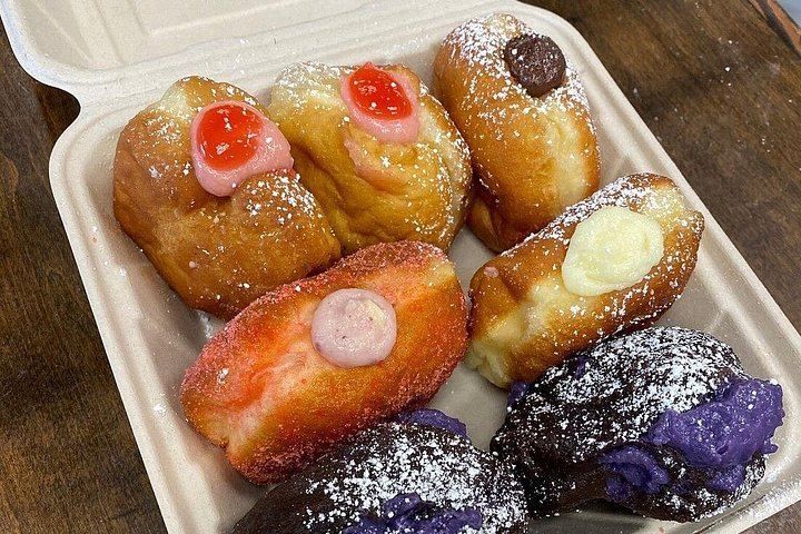 Private Kauai Eastside Waterfalls and Local Grinds Tour: 5.5 Hours, Bakery and Kapaa Lunch (7/12)