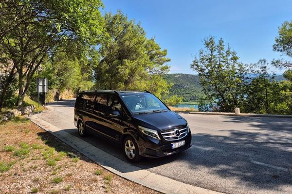 Private Krka Waterfalls Day Trip from Split with English-Speaking Driver and Boat