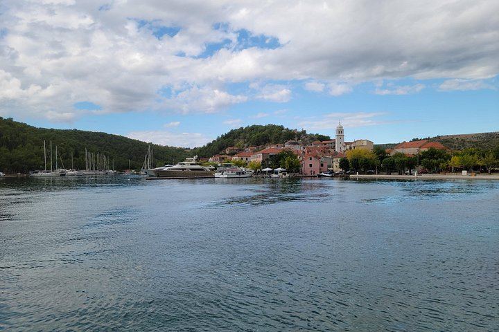Private Krka Waterfalls Day Trip from Split with English-Speaking Driver and Boat (6/12)