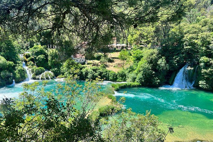 Private Krka Waterfalls Day Trip from Split with English-Speaking Driver and Boat (10/12)