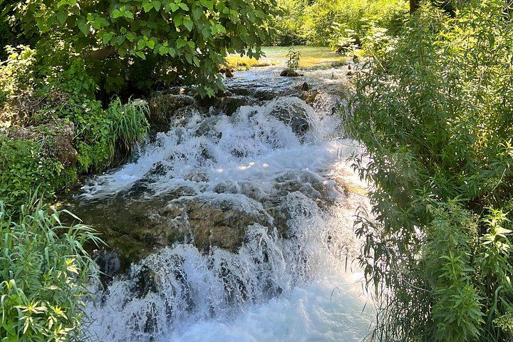 Private Krka Waterfalls Day Trip from Split with English-Speaking Driver and Boat (9/12)