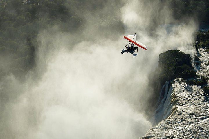 Private Microlight Flight above Victoria Falls and the Zambezi Gorge, Leaving from Zambia (2/3)