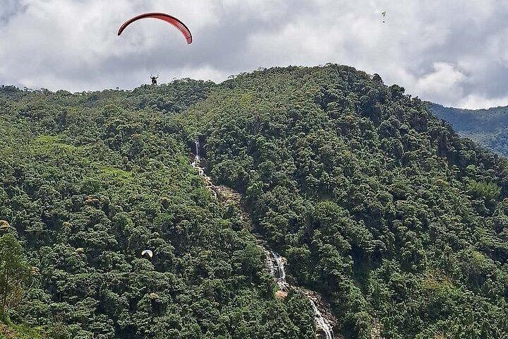 Private Paragliding Flight, Waterfall Hike and Mindfulness Session from Medellin (9/12)