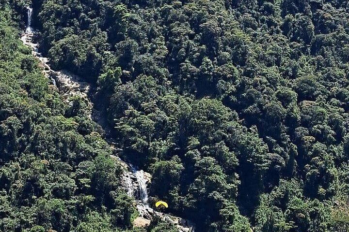 Private Paragliding Flight, Waterfall Hike and Mindfulness Session from Medellin (6/12)