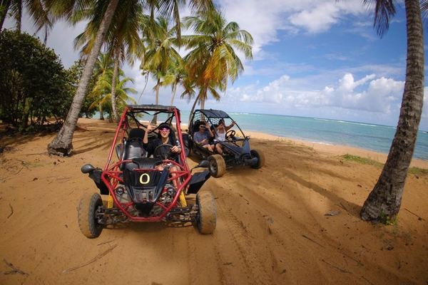 Private Piñones Beach Buggy Ride and El Yunque Waterfall Tour, 1 Hour Buggy
