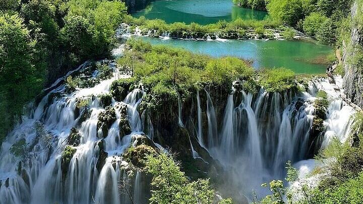 Plitvice Lakes Private Cruise Shore Excursion from Zadar Port, Flexible Pace (2/8)