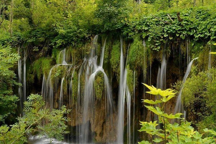 Private Door-to-Door Plitvice Lakes Day from Split with Boat and Electric Train (12/12)