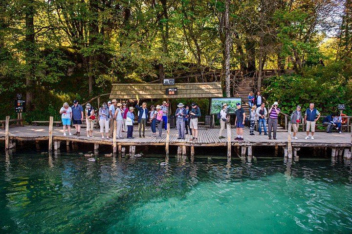 Plitvice Lakes Private Tour from Zadar with Panoramic Boat and Electric Train (9/10)