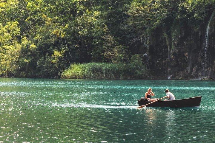 Private Door-to-Door Plitvice Lakes Day from Split with Boat and Electric Train (4/12)