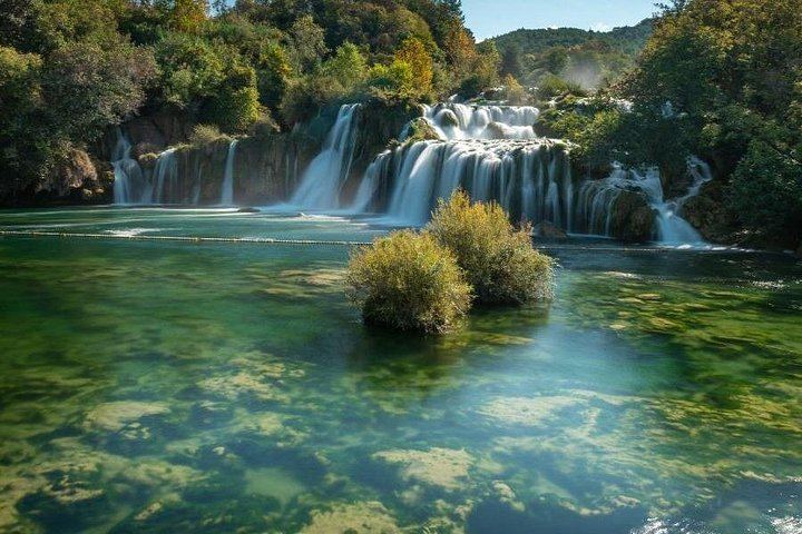 Plitvice Lakes Private Tour from Zadar with Panoramic Boat and Electric Train (4/10)