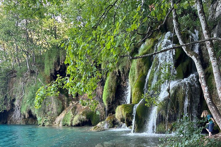 Plitvice Lakes Private Day Tour from Zadar for 1 to 4 Guests, Admission Included (10/12)
